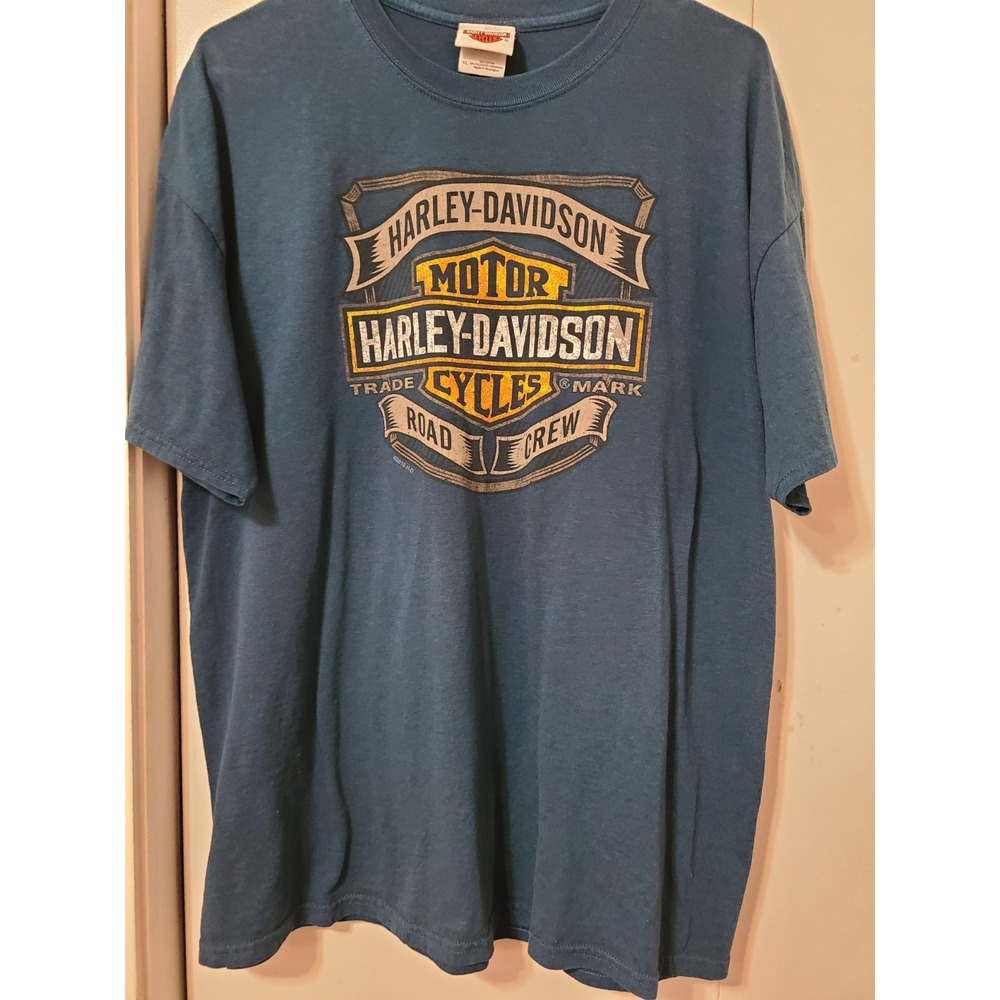 Harley-Davidson Blue Graphic T-shirt Featuring A Road Crew Villa Park IL Size XL